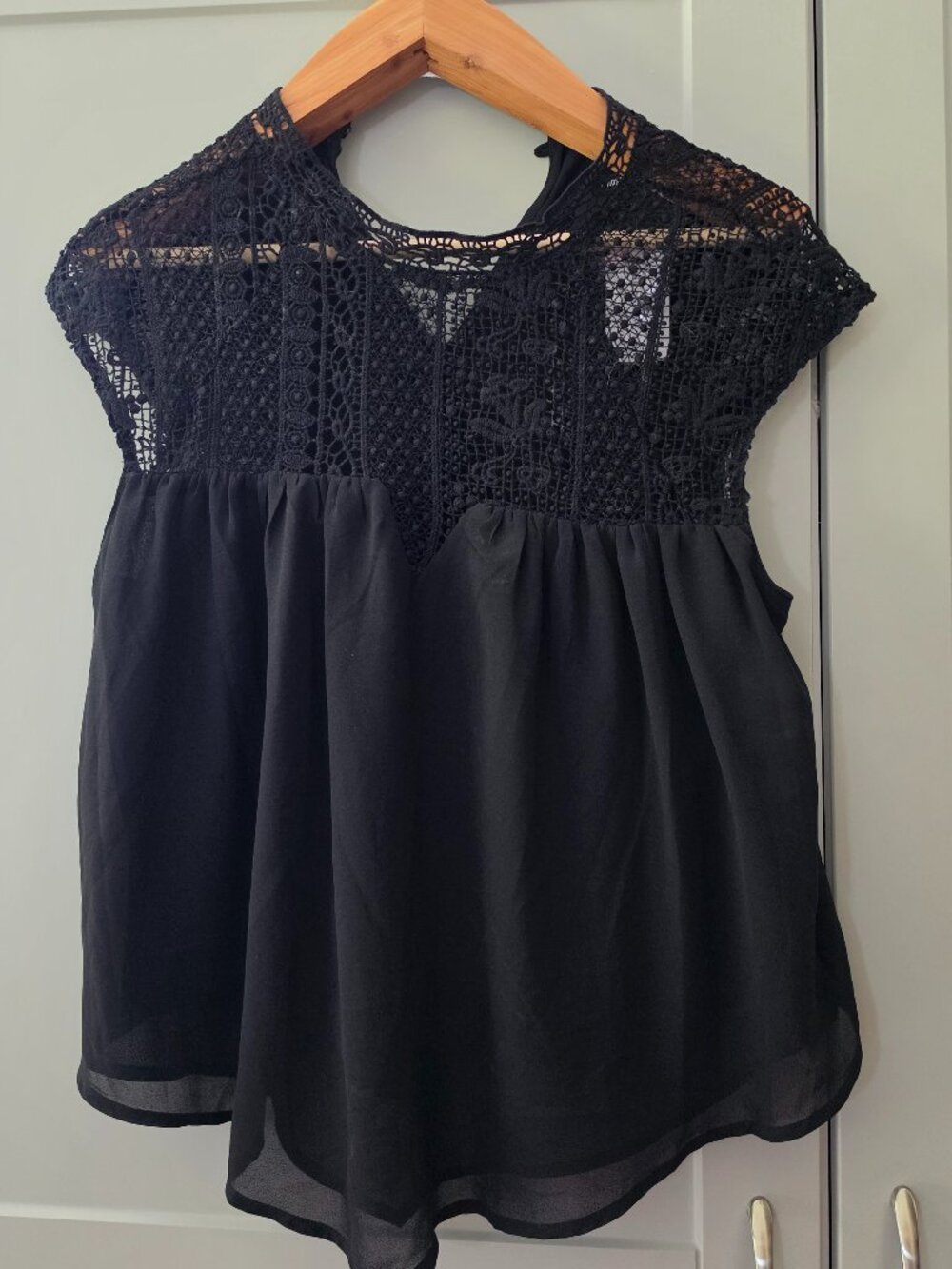 Flowy top